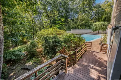 15 Rushleigh Road, West Hartford, CT 06117 - Photo 31