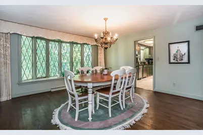 15 Rushleigh Road, West Hartford, CT 06117 - Photo 9