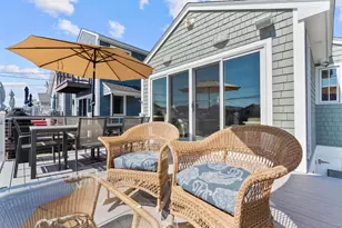 16 Shoreline Dr, Stratford, CT 06615 - Photo 9