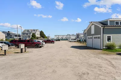 16 Shoreline Drive #16, Stratford, CT 06615 - Photo 35