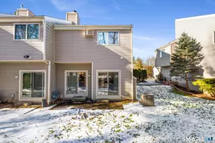 20 Cherokee Ct, Cromwell, CT 06416 - Photo 3