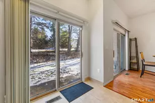 20 Cherokee Ct, Cromwell, CT 06416 - Photo 19