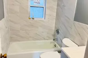 8 Wardwell St, Stamford, CT 06902 - Photo 7