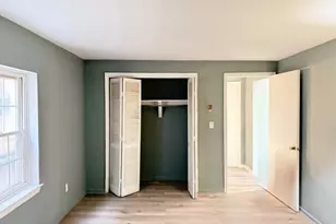 8 Wardwell St, Stamford, CT 06902 - Photo 3