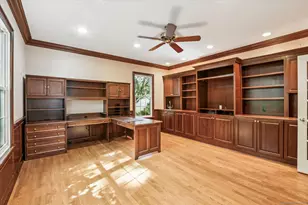 2 Muirfield Ln, Avon, CT 06001 - Photo 17