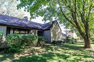 664 Osage Ln, Stratford, CT 06614 - Photo 1