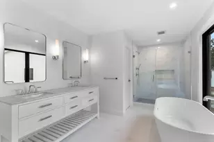 170 Oronoque Ln, Stratford, CT 06614 - Photo 29