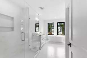 170 Oronoque Ln, Stratford, CT 06614 - Photo 19