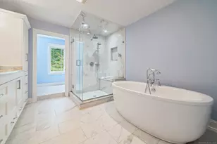 47 Mistletoe Dr, Southbury, CT 06488 - Photo 9