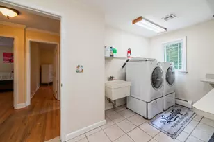 47 Mistletoe Dr, Southbury, CT 06488 - Photo 27