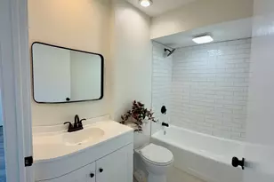 114 Heritage Vlg, Southbury, CT 06488 - Photo 5