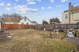 66 Roosevelt Ave, Stratford, CT 06615 - Photo 27