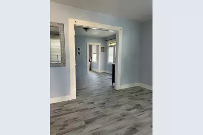 194 Adams Street, Bridgeport, CT 06607 - Photo 13