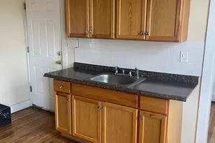 194 Adams St, Bridgeport, CT 06607 - Photo 7