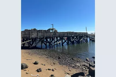 194 Adams Street, Bridgeport, CT 06607 - Photo 15