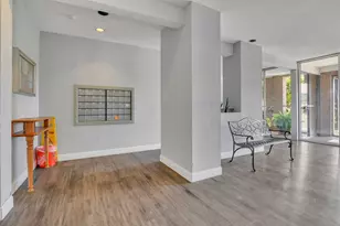 136 Kane St, West Hartford, CT 06119 - Photo 23