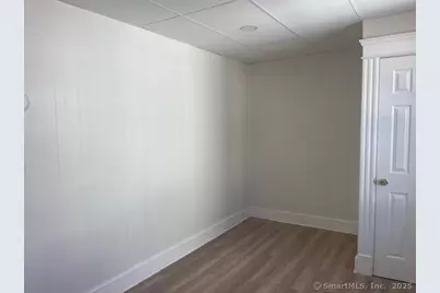 90 Waterville Street, Waterbury, CT 06710 - Photo 9