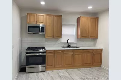 90 Waterville Street, Waterbury, CT 06710 - Photo 3