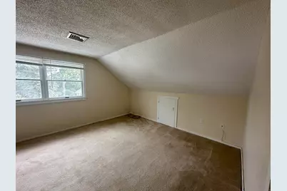 26 B Hillcrest Road, East Lyme, CT 06357 - Photo 17