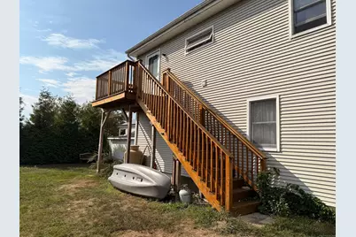 26 B Hillcrest Road, East Lyme, CT 06357 - Photo 9