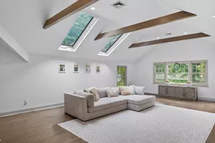 74 Rogers Rd, Stamford, CT 06902 - Photo 9