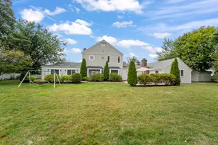 74 Rogers Rd, Stamford, CT 06902 - Photo 29