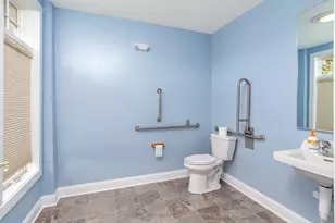 71 Cedar St, Branford, CT 06405 - Photo 17