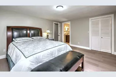 28 Seymour Road, Woodbridge, CT 06525 - Photo 25