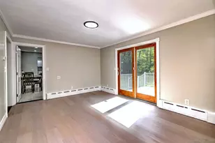 28 Seymour Rd, Woodbridge, CT 06525 - Photo 11