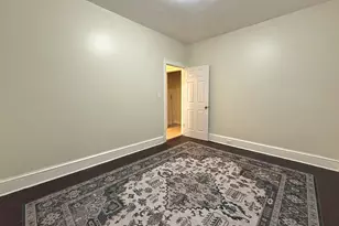 72 Sterling St, Hartford, CT 06154 - Photo 9