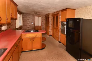 5 Lovelace Dr, West Hartford, CT 06117 - Photo 11