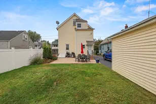 83 Berwyn St, Milford, CT 06461 - Photo 7