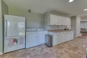 440 Chestnut Hill Ave, Waterbury, CT 06704 - Photo 19