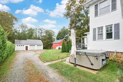 152 Main Street, East Hampton, CT 06424 - Photo 3