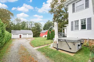 152 Main St, East Hampton, CT 06424 - Photo 3