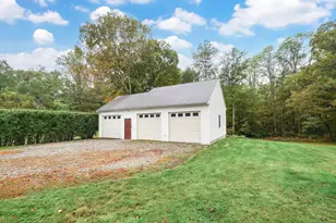 152 Main St, East Hampton, CT 06424 - Photo 31