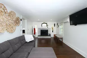 32 Clough Rd, Waterbury, CT 06708 - Photo 5