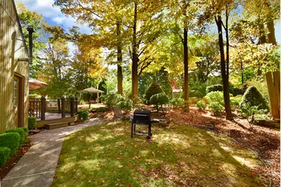 266 Farmington Avenue, Berlin, CT 06037 - Photo 35