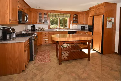 266 Farmington Avenue, Berlin, CT 06037 - Photo 1