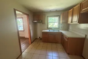 90 Salem St, Hartford, CT 06114 - Photo 11