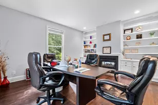 101 Brambley Hedge Circle, Fairfield, CT 06824 - Photo 7