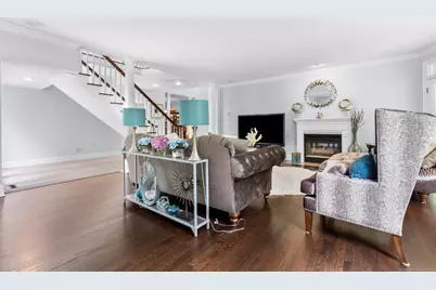 101 Brambley Hedge Circle, Fairfield, CT 06824 - Photo 9