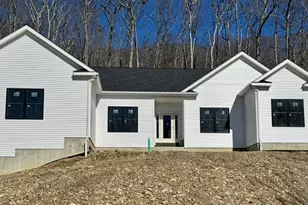 6 Deer Run Rd, Middlebury, CT 06762 - Photo 1