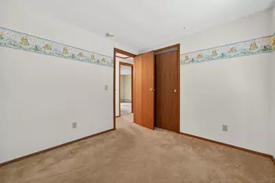 105 Hawks Nest Circle, Middletown, CT 06457 - Photo 13