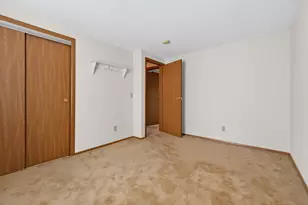 105 Hawks Nest Cir, Middletown, CT 06457 - Photo 11