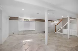 226 Alberta St, Fairfield, CT 06825 - Photo 35