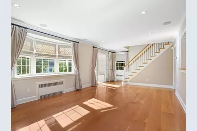 226 Alberta Street, Fairfield, CT 06825 - Photo 9