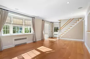 226 Alberta St, Fairfield, CT 06825 - Photo 9