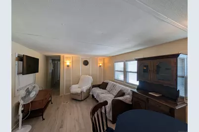 14 Horseshoe Drive, Shelton, CT 06484 - Photo 5