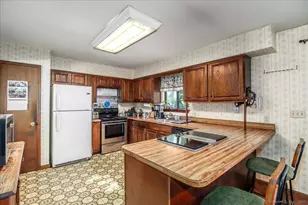 49 Quaker Ridge Rd, Sherman, CT 06784 - Photo 7